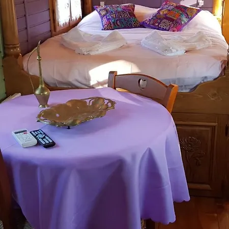 Roulotte Au Bois Chéri - Au Bois *