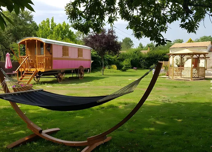 Roulotte Au Bois Cheri - Au Bois