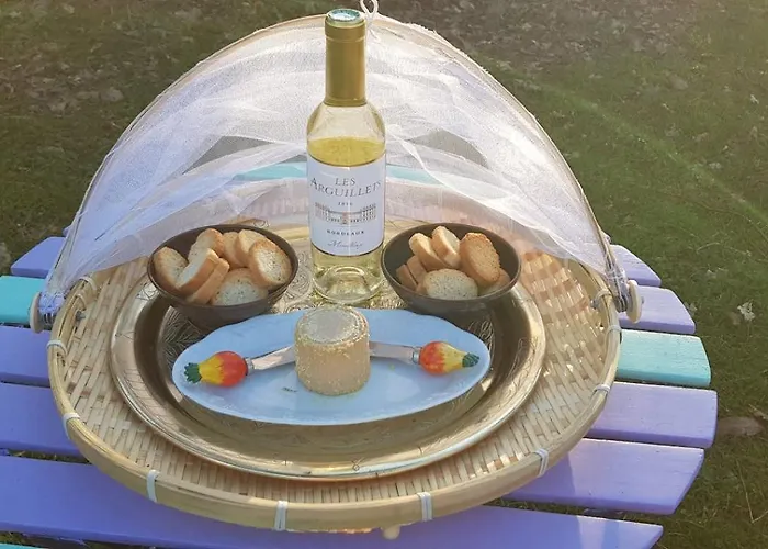 Roulotte Au Bois Cheri - Au Bois * Bussac-Foret